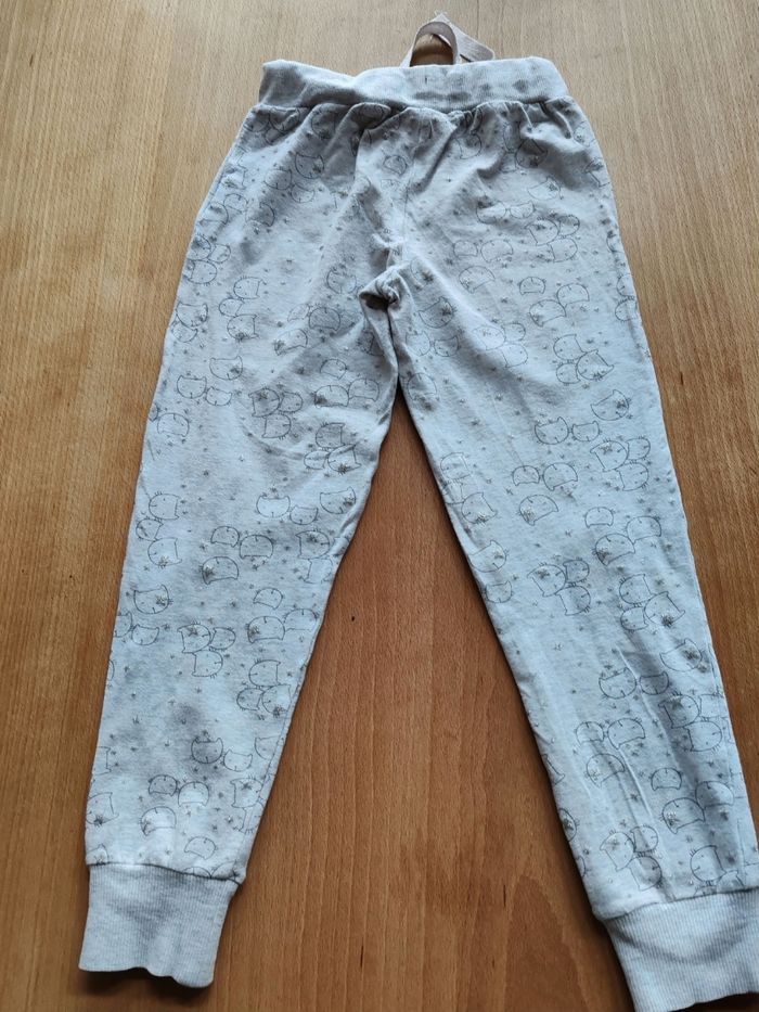 Pyjama tout doux 6 ans - photo numéro 7