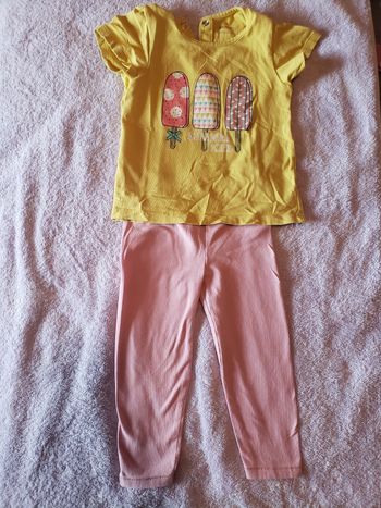 Ensemble tee shirt et pantalon