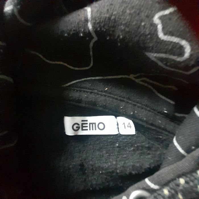 Sweat gémo 14 ans en très bon état - photo numéro 2