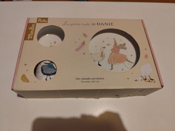 Vaiselle porcelaine enfant Moulin roty