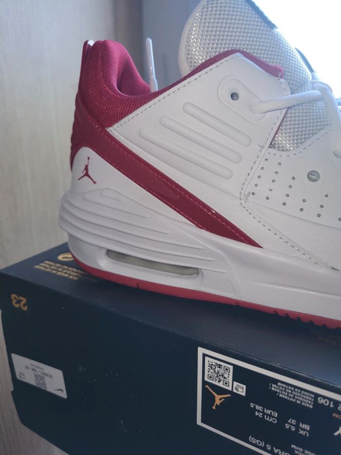 Baskets Jordan Nike - photo numéro 4
