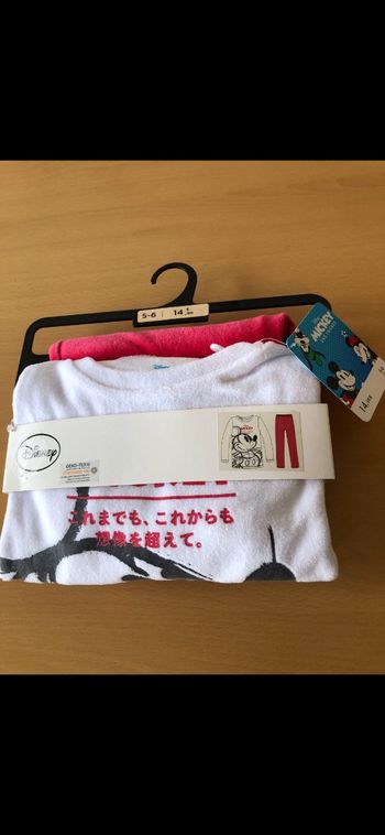 pyjamas fille en velours minnie disney 5 ans