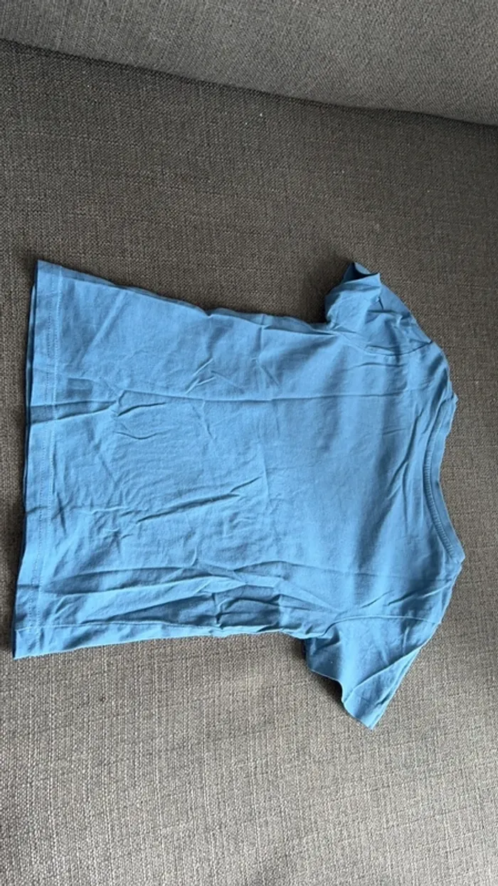 T-shirt bleu - photo numéro 3