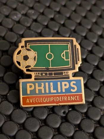 Pin's Football TV Philips France