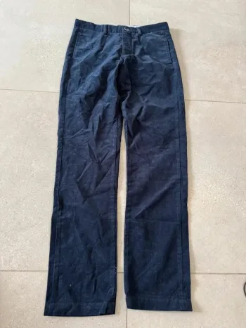 Pantalon navy Cyrillus, neuf avec étiquette, taille 40, valeur 90€ 42*110cm