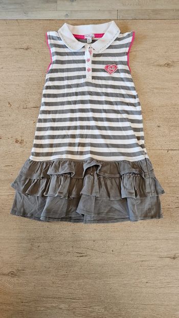 Robe courte à volants blanche et grise, classique, Pomme Framboise, 8 ans, neuve