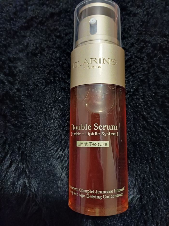 Double sérum light texture de Clarins