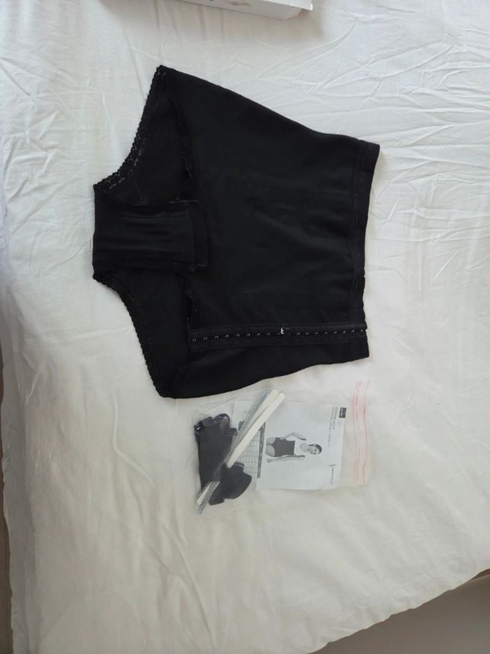 Gaine abdominoplastie MedicalZ taille 6 - photo numéro 2