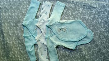 Lots de trois bodies 50 cm