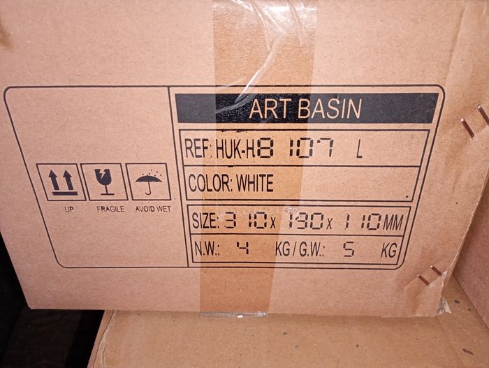 Lavabo toilette robinet a droite neuf - photo numéro 6