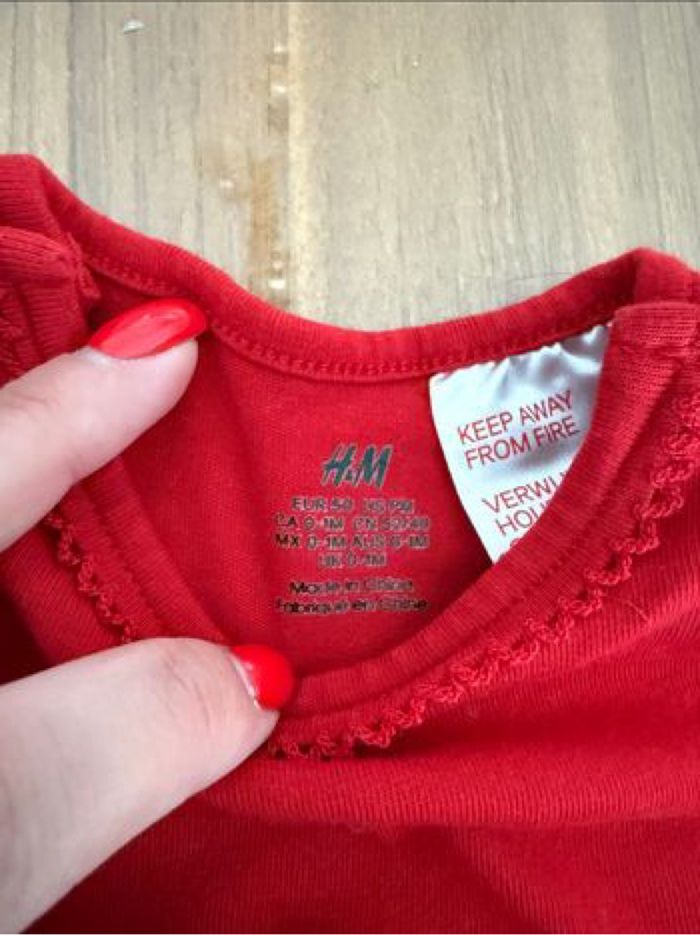 Robe rouge - photo numéro 2