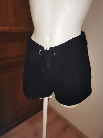 Short noir NafNaf T36