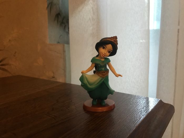 Figurine Jasmine aladdin