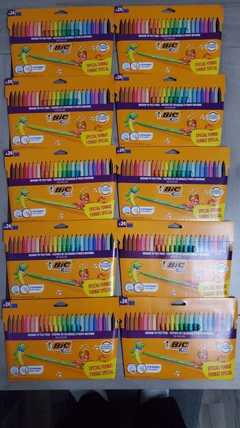 Feutres Bic × 240.