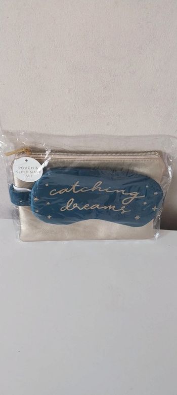Masque de sommeil Satin + Trousse de maquillage