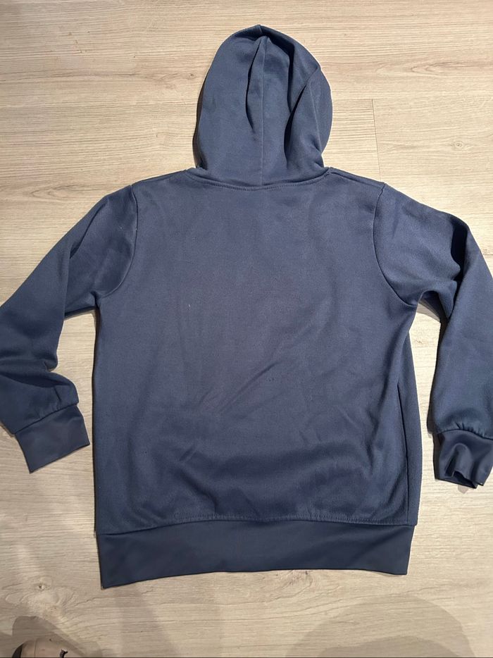 Sweat bleu  à capuche - photo numéro 2