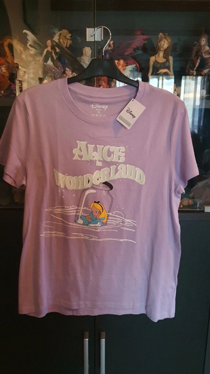 T-shirt femme Disney Alice aux Pays des Merveilles taille 40-42 - photo numéro 2