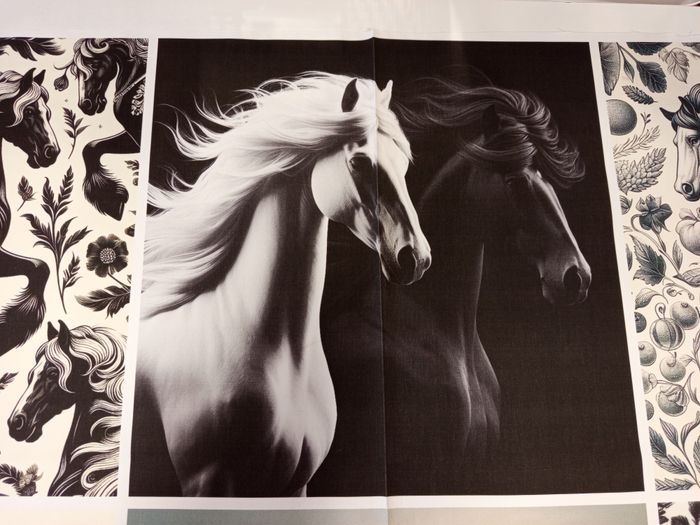6 panneaux tissu coton 45x45cm motifs Chevaux - photo numéro 4