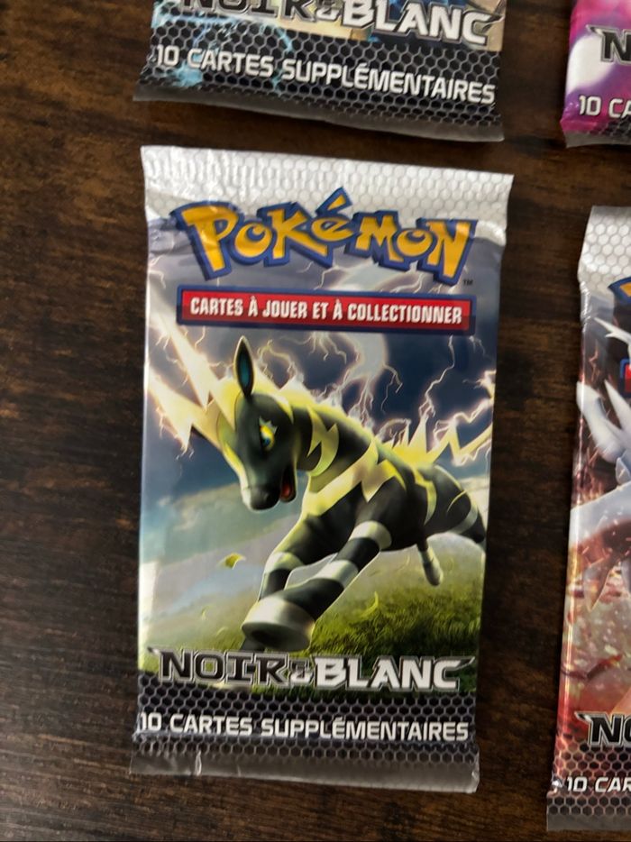 Lot de 3 booster Pokémon noir et blanc de base neuf et scellés - photo numéro 3