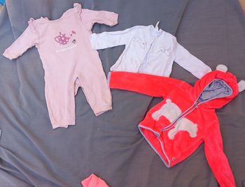 Lot de 3 articles fille 6 mois