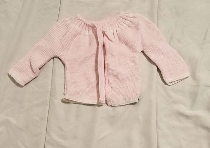 Lot vêtements de naissance - photo numéro 2