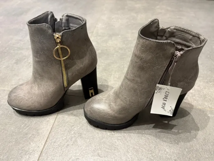 Bottes/bottines  talon noir/gris taille 38 Libra Pop nouvelle - photo numéro 9