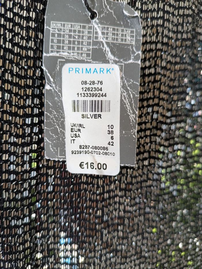 Robe de fête Primark neuve 38 - photo numéro 4