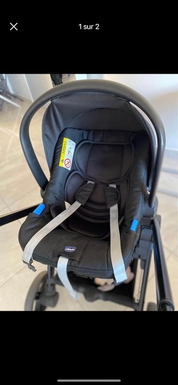 Poussette chicco best friend Trio