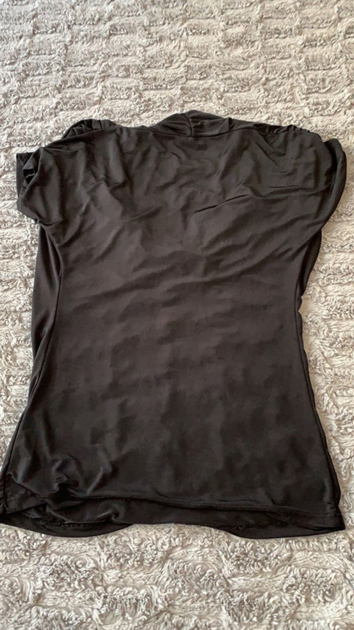 Haut noir taille 2 - photo numéro 2
