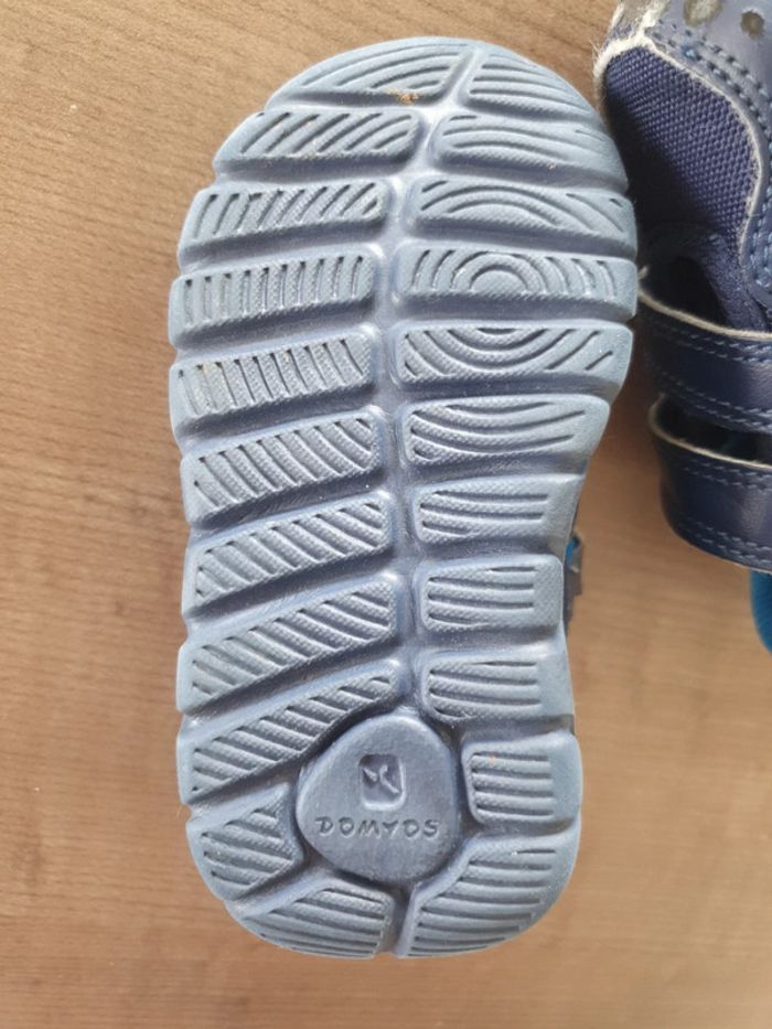 Baskets Domyos taille 20 - photo numéro 5
