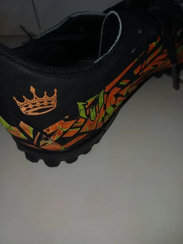 Superbes chaussures de Crampons stabilisés pointure 34 - photo numéro 8