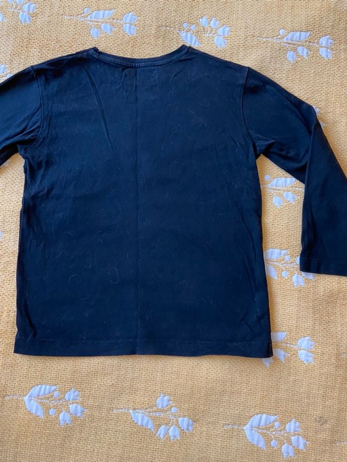 TEE shirt noir Cfk application argentée manches longues, col rond, taille 8 ans neuf - photo numéro 5
