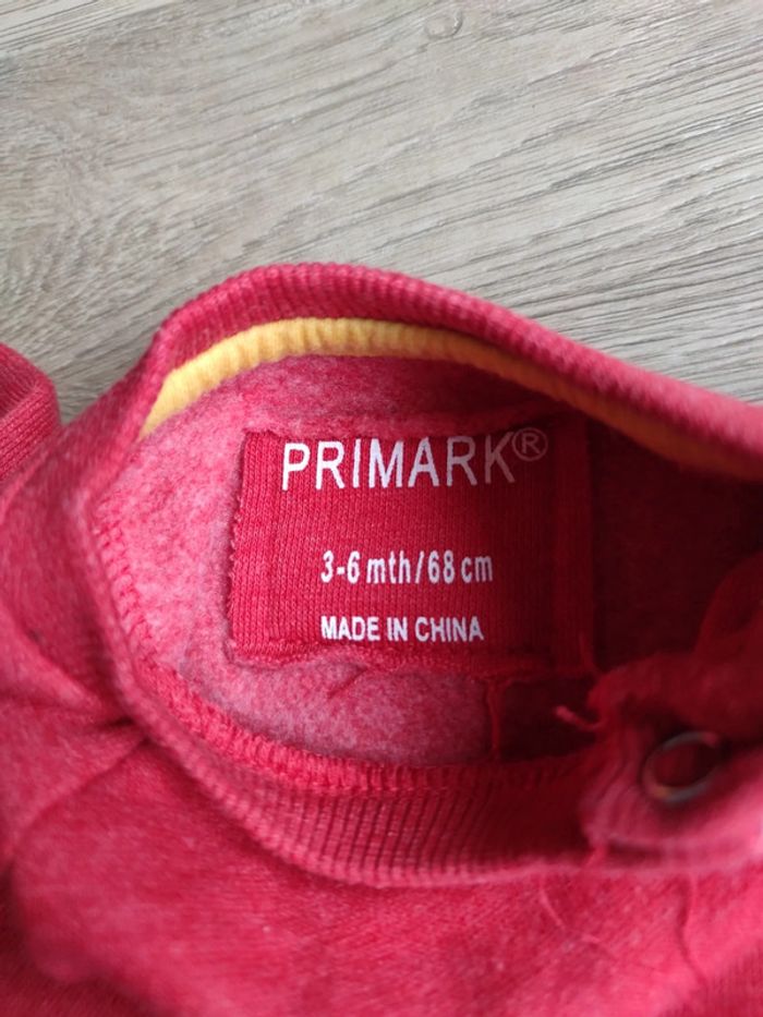 Sweat 6 mois neuf - photo numéro 2