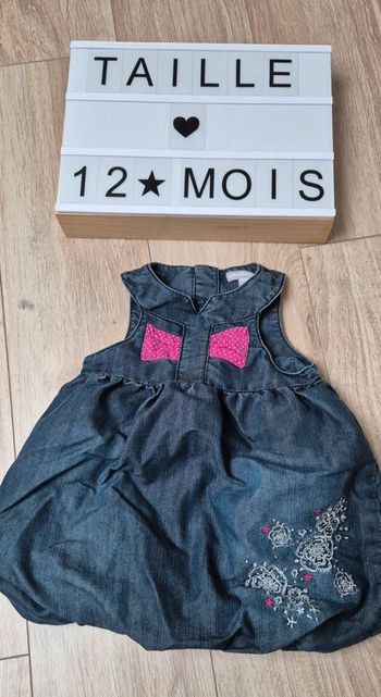 Robe en jean taille 12 mois