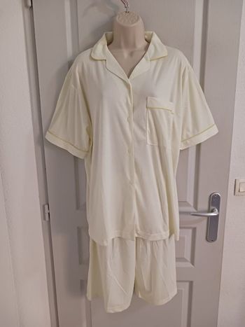 Ensemble pyjama 40