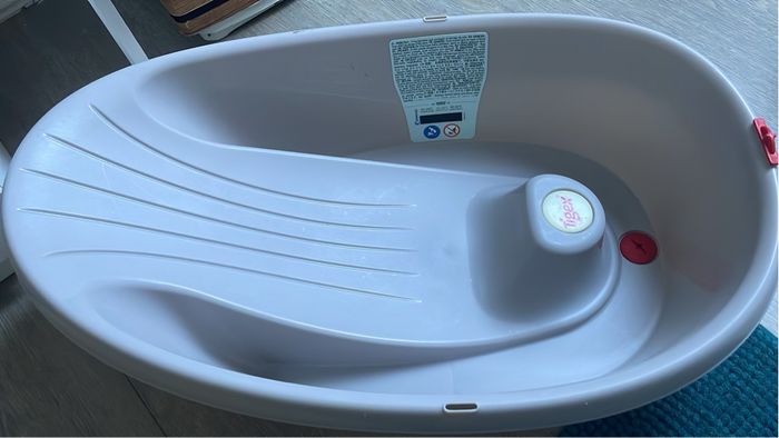 Baignoire tigex avec siège et thermomètre