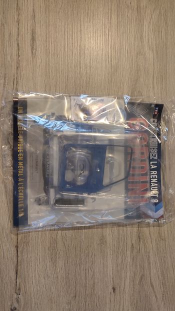 Fascicule complet scellé numéro 70 n°70 Renault R8 Gordini 1/8 1/8ème Eaglemoss Collections #D61