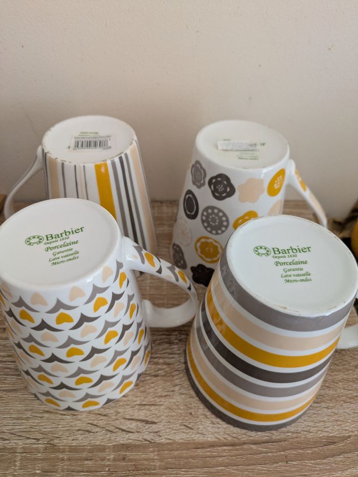 Tasses Barbier jaune et grise - photo numéro 2