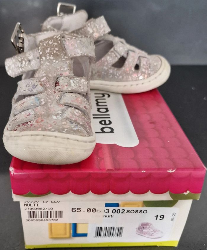 Chaussures 👟 1er pas babies T19 (BE avec défaut)