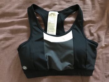 Brassière sport Asics noire Taille M