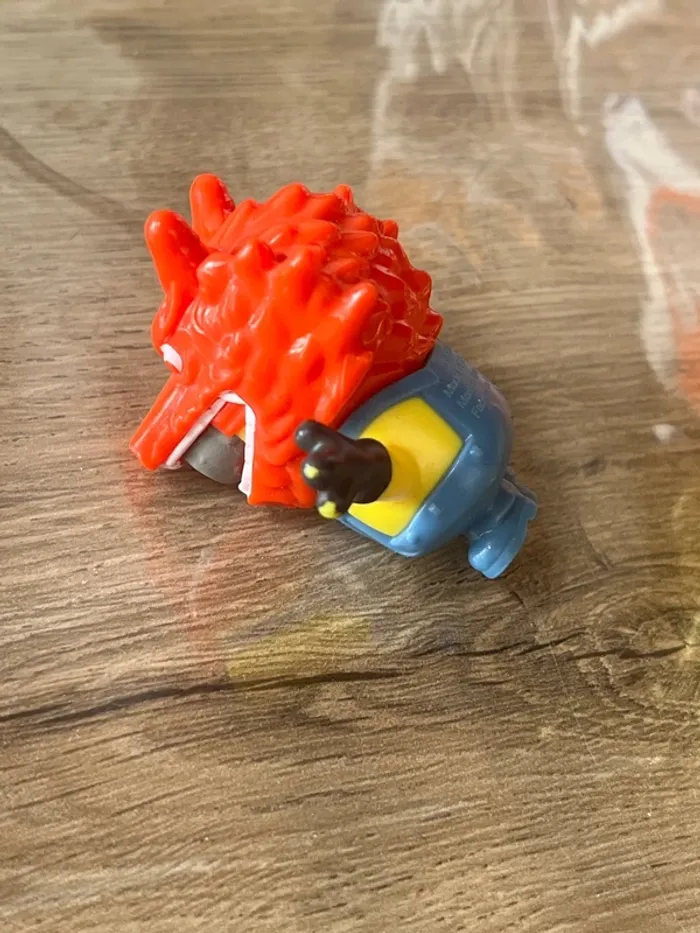 Lot de 2 minions - photo numéro 4