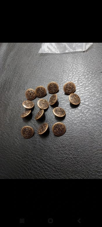 Lot de 14 boutons militaire vintage