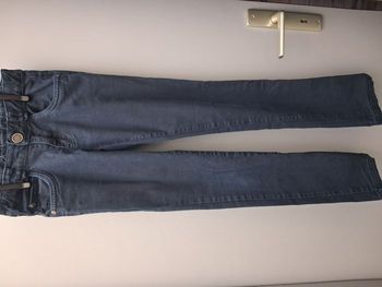 Pantalon jean bleu- 9/10 ans