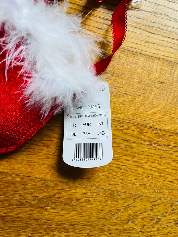 Soutien-gorge de Noël taille 90B - photo numéro 4
