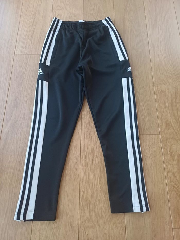 Jogging Adidas en 14 ans
