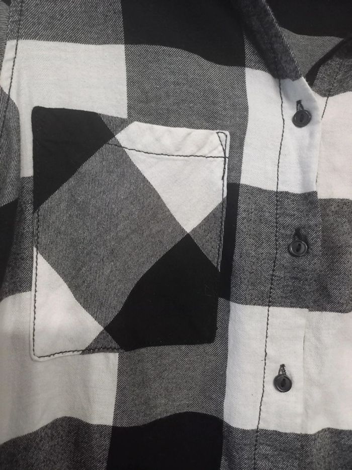 Chemise à carreaux - photo numéro 3