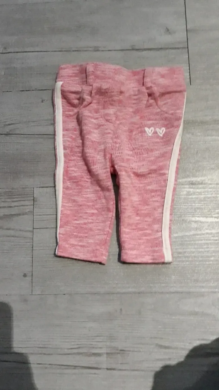 3 Pantalons demi-saison taille 3 mois - photo numéro 2