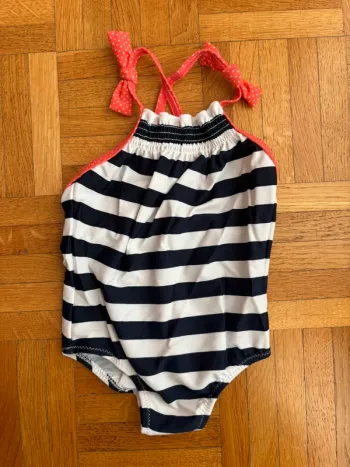 Maillot de bain Grain de blé 6 mois neuf