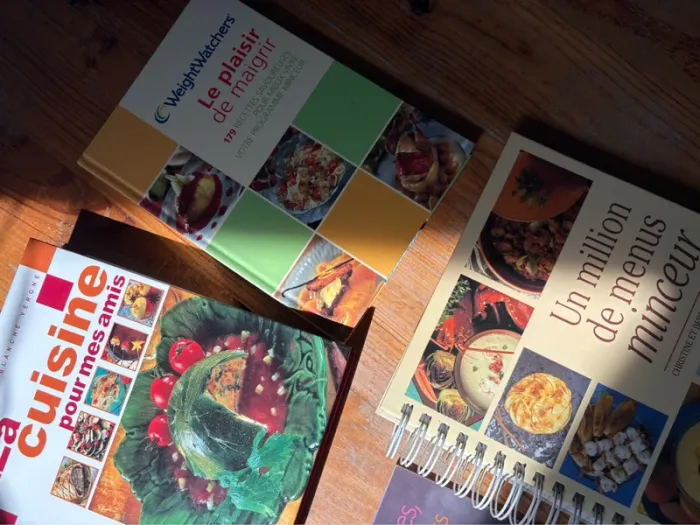 Lot de 12 livres de cuisine – desserts, cocktails, minceur & plus - photo numéro 4