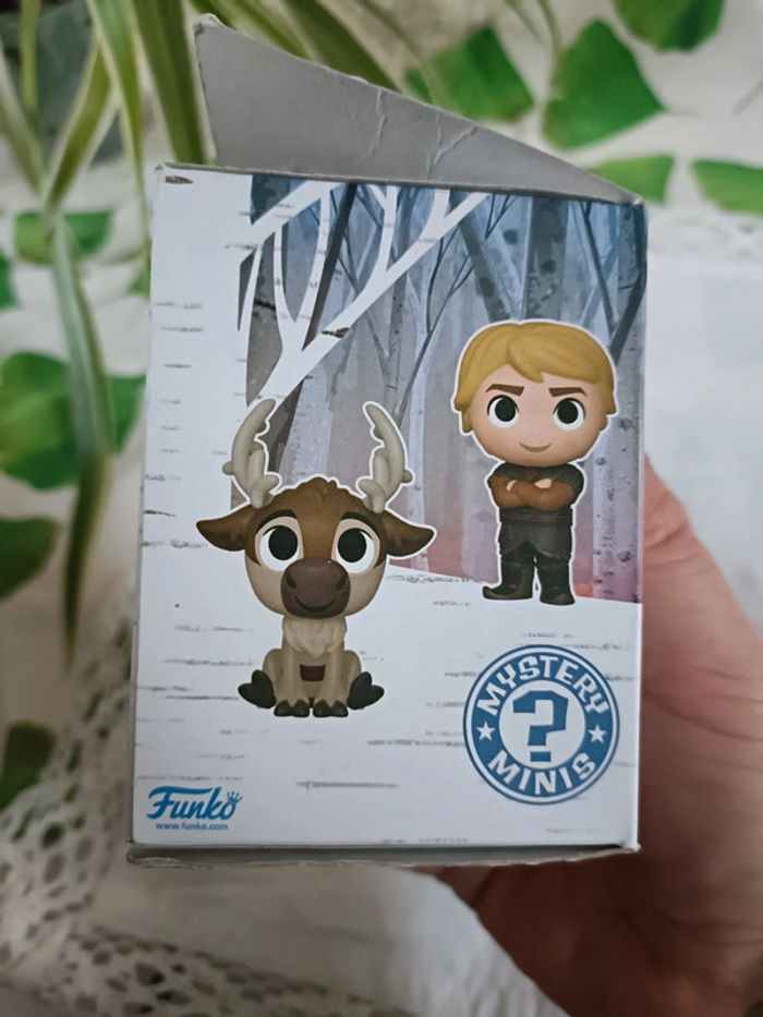 Figurine funko Anna reine des neiges - photo numéro 3